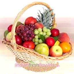 Seasonal Fresh Fruits Basket 